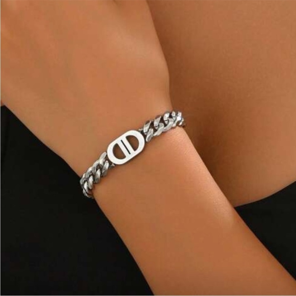 Silver Chunky Chain Bracelet